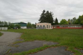 View looking at gym (425), motor pool (542), and orderly room (532)